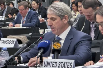 EE UU acusa a China de aumentar su arsenal nuclear sin control