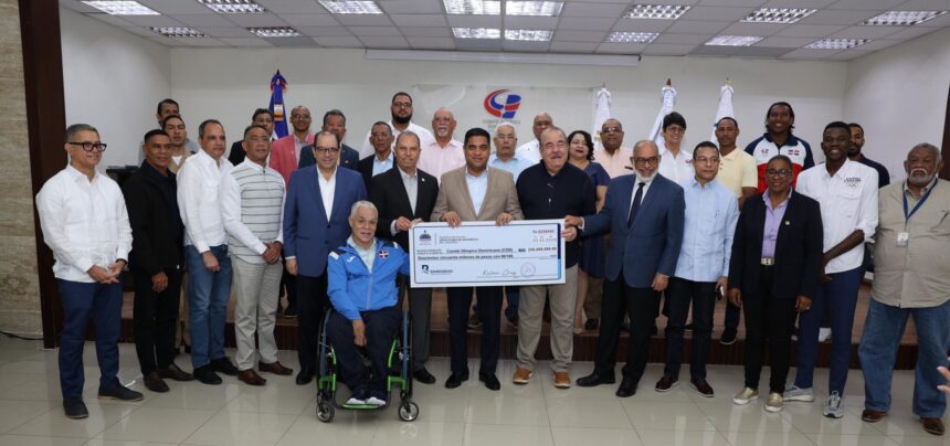 Deportes entrega RD$250 millones a federaciones para Centroamericanos 2026